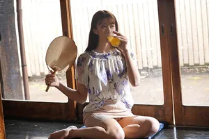 Mùa hè buồn chán ở quê xoạc vợ nhà cạnh bên thiếu thốn vì lấy người chồng già
