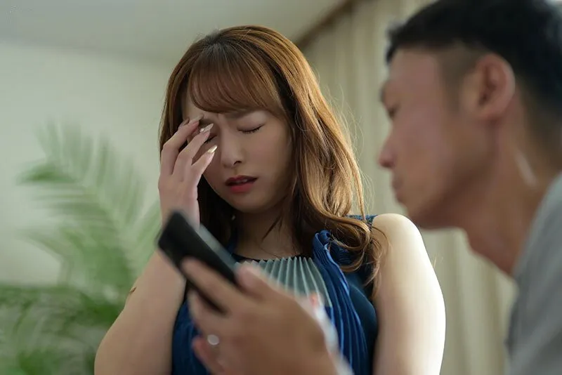 Vợ sốc khi chồng tâm sự về ước muốn nhìn người vợ bị người khác địt